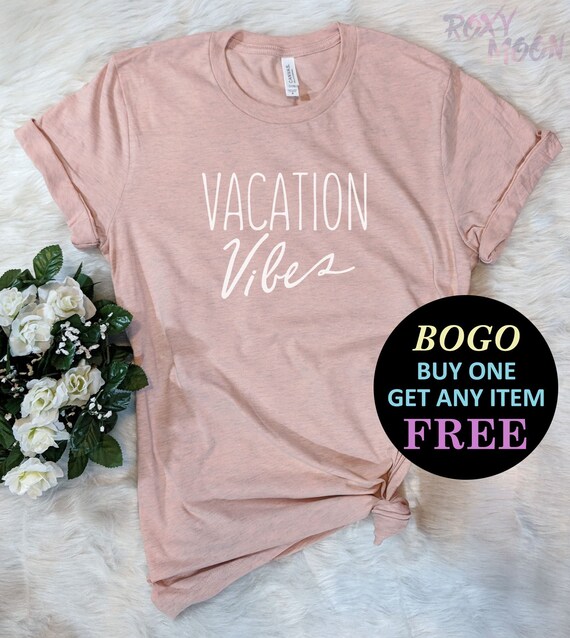 Vacation Vibes T-Shirt, Cute Beach Vacation Shirt, Gift Her, Birthday Gift, Unisex Ladies Tee, Tee Shirt