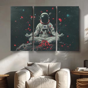 瞑想する宇宙飛行士のキャンバスプリント、宇宙空間の壁アート、シュールな宇宙装飾、宇宙飛行士の大きなプリント、すぐに掛けられる額入り