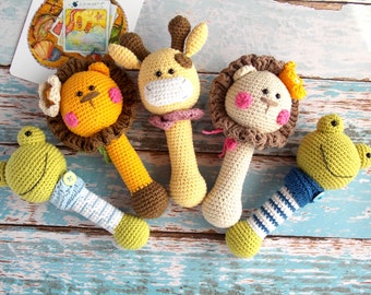 Personalized Cotton baby rattles Organic rattle Frog Lion Giraffe baby rattles Safari baby shower gift Parents congrats present Natural toy