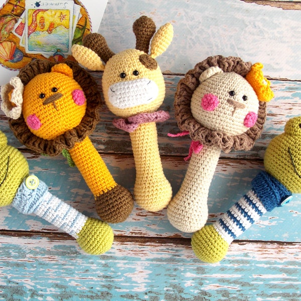 Personalized Cotton baby rattles Organic rattle Frog Lion Giraffe baby rattles Safari baby shower gift Parents congrats present Natural toy