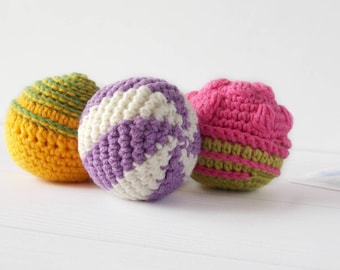 Rainbow Crochet balls Set of 4 pcs Educational sports toy Soft balls for the development of fine motor skills 6 months basket Baby girl gift