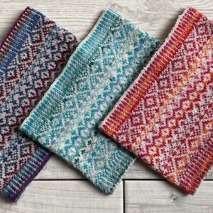 4 ply Fair Isle Cowl Knitting Pattern, digital download.