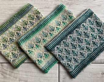 4 ply Fir Tree Cowl in Fair Isle Knitting Pattern, digital download