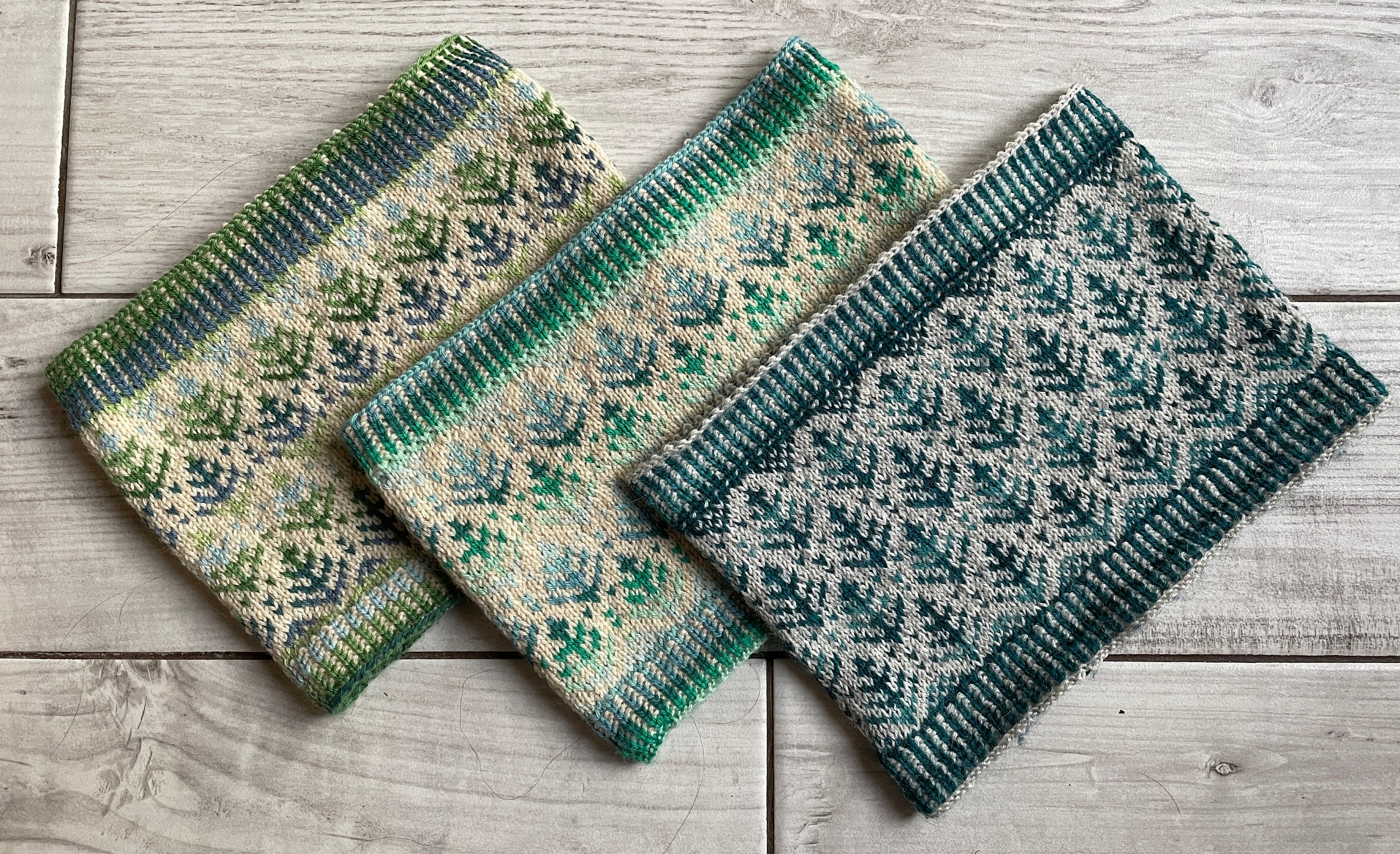 fair isle leaf pattern