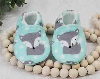 Gray Fox Baby Moccasins, Baby Shoes, Baby Gift, Soft Shoes, Baby Booties, Baby Moccs, Slippers, Fox, Baby Shower Gift, Soft Baby Slippers