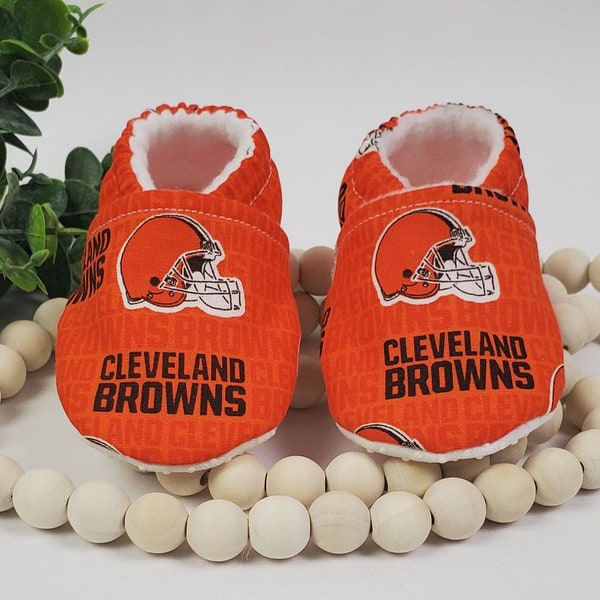 Cleveland Browns Baby Moccasins, Baby Shoes, Baby Gift, Soft Shoes, Baby Booties, Baby Moccs, Slippers, Browns, Cleveland Browns