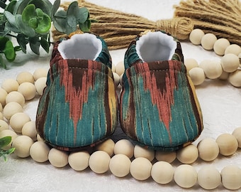 Southwest Baby Moccasin, Baby Moccasin, Western Baby Moccasin, Baby Booties, Soft Shoe, Crib Shoe, Southwest Baby Shower, Baby Slipper, Rust