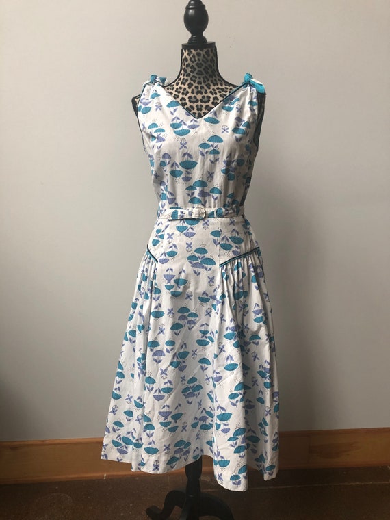 1940s Novelty Print Dress ~ Cotton Fit and Flare … - image 2
