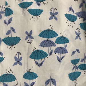 1940s Novelty Print Dress Cotton Fit and Flare Umbrellas Vtg 40s 50s Pinup Sundress image 8