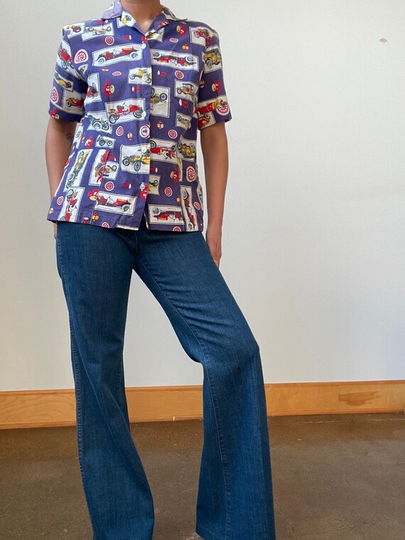 1960s Vintage Automobile Novelty Print Shirt with 