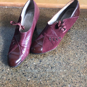 1930s 1940s Lace Up Heels ~  Size 7 - 7.5N