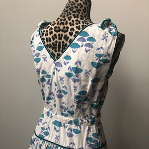 1940s Novelty Print Dress Cotton Fit and Flare Umbrellas Vtg 40s 50s Pinup Sundress image 2