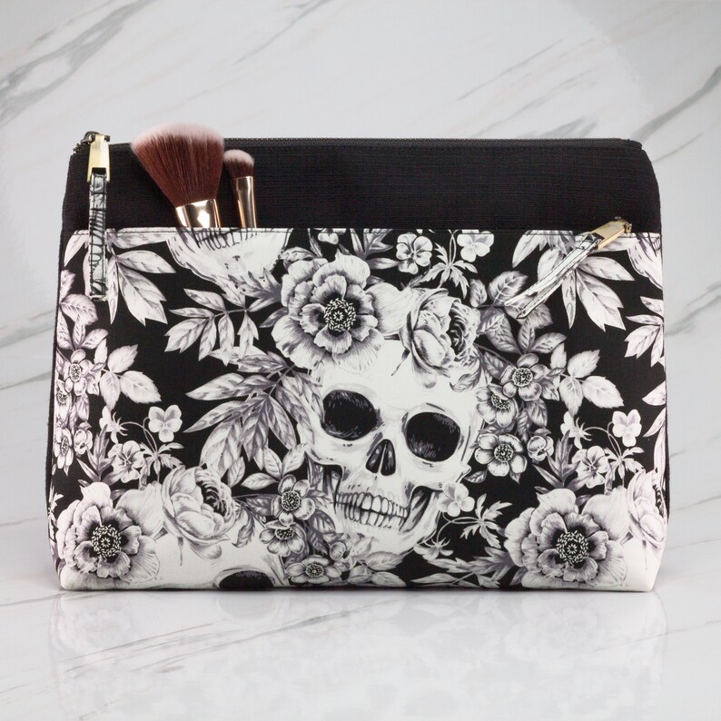 Skull Makeup Bag Floral, Gothic Cosmetic Bag, Toiletry Bag Women, Make Up Organizer, Womens Wash Bag, Large Pencil Case M12-8