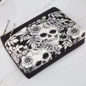 Skull Makeup Bag Floral, Gothic Cosmetic Bag, Toiletry Bag Women, Make Up Organizer, Womens Wash Bag, Large Pencil Case M12-7