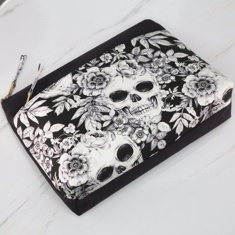 Skull Makeup Bag Floral, Gothic Cosmetic Bag, Toiletry Bag Women, Make Up Organizer, Womens Wash Bag, Large Pencil Case M12-7