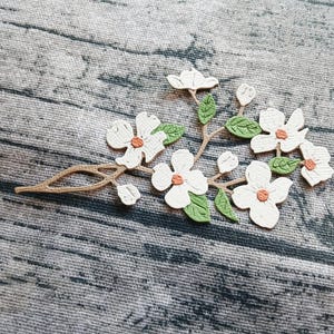 Hartriegelzweig | Frühling | Die Schnitte | Handarbeit | Ephemera | Verzierungen | Kartengestaltung | Collage | Junk Journal