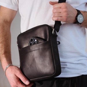 Personalization Men's Leather Shoulder Bag Leather Messenger Father's Day Gift Christmas Gift Work Bag Everyday Bag Phone Bag