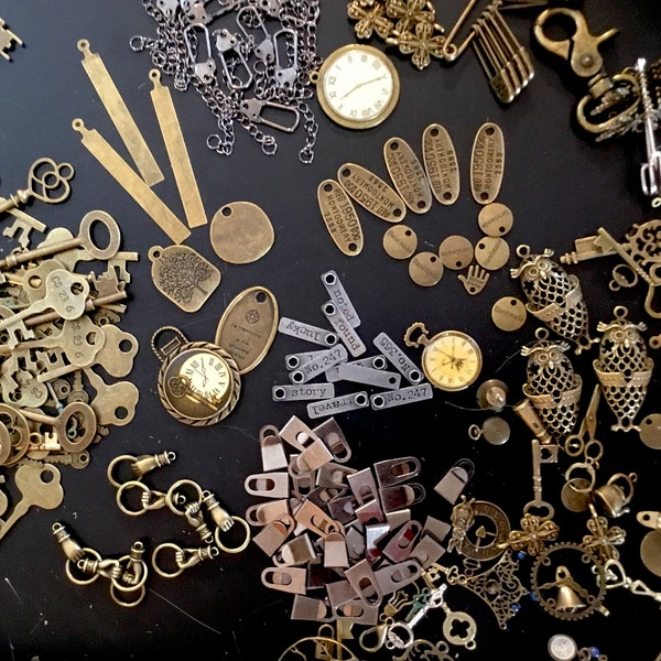 25 Piece Metal Pack. Tim Holtz Looking Metal Objects. Vintage Metal Keys. Bronze Charm Pack. Junk Journal Ephemera. Metal Accessories.