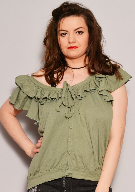 Size 12 | Statement Ruffle Green Bubble Blouse | … - image 4