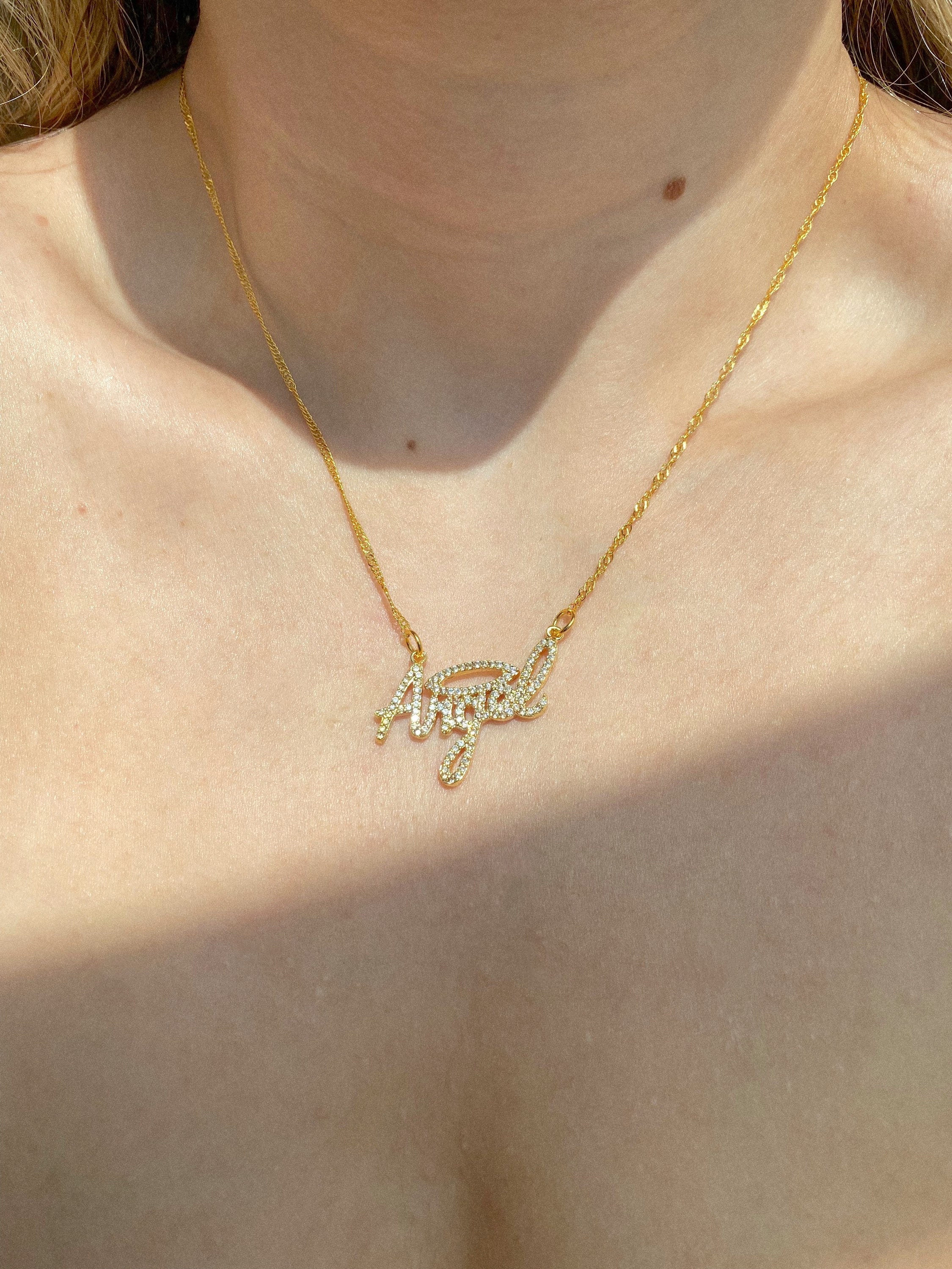  ORDER エンジェルホールディングクラウンネックレス Angel Necklace, Gold Plated Angel Nameplate With Crown - Etsy