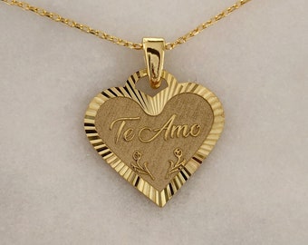 Collar de corazón personalizado, plata de ley 925, joyería personalizada, colgante de corazón grabado, collar con nombre, regalo para mamá, regalo del día de la madre