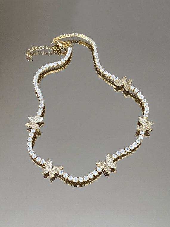 Iced out barbed clearance wire chain
