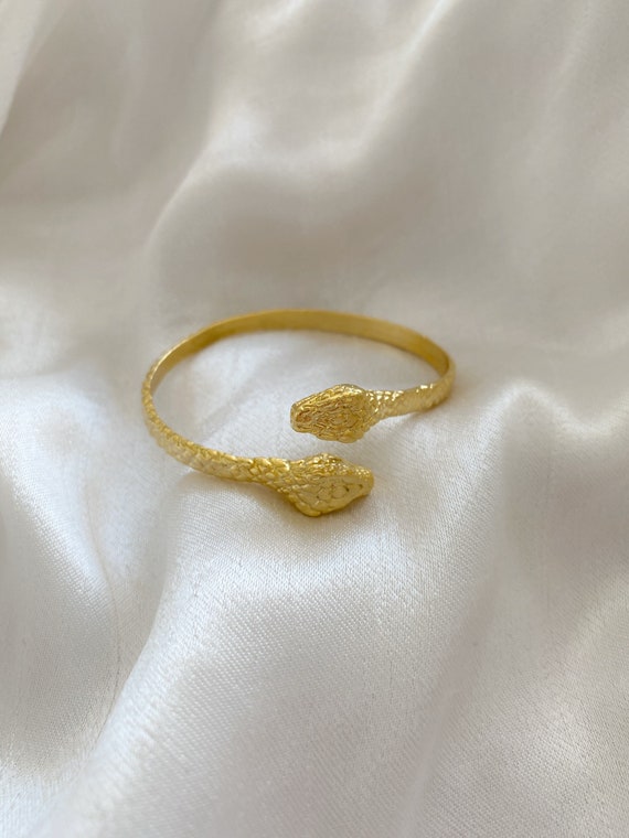 14k Gold Snake Chain Bracelet, Solid Gold Herringbone Bracelet, Mens Womens  Flat Chain Bracelet, Minimalist Gold Bracelet, Handmade Jewelry - Etsy