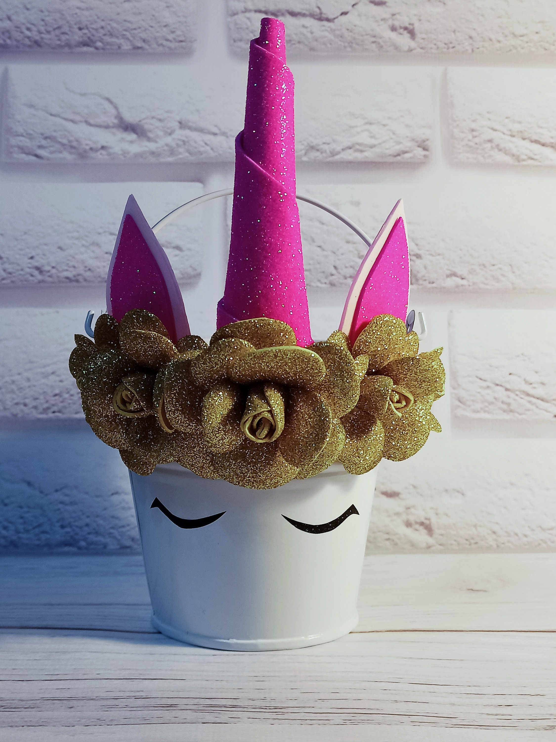 Unicorn pen and pencil holder. Unicorn room decor. Gifts for Etsy