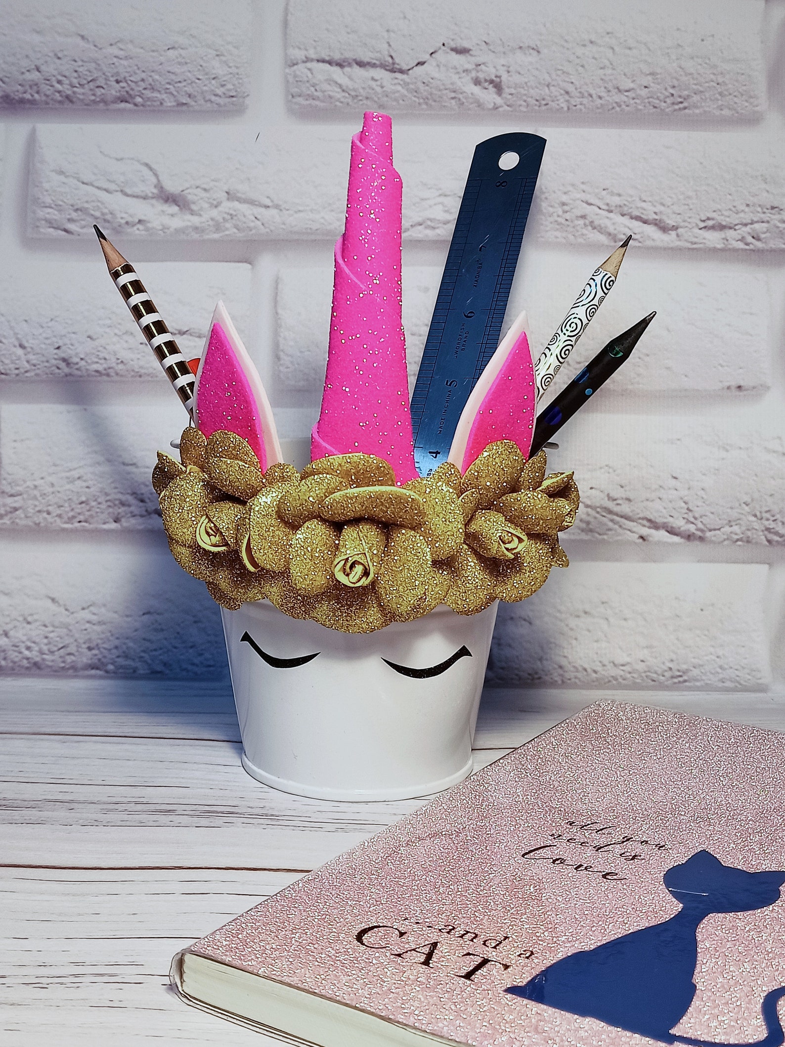 Unicorn pen and pencil holder. Unicorn room decor. Gifts for Etsy