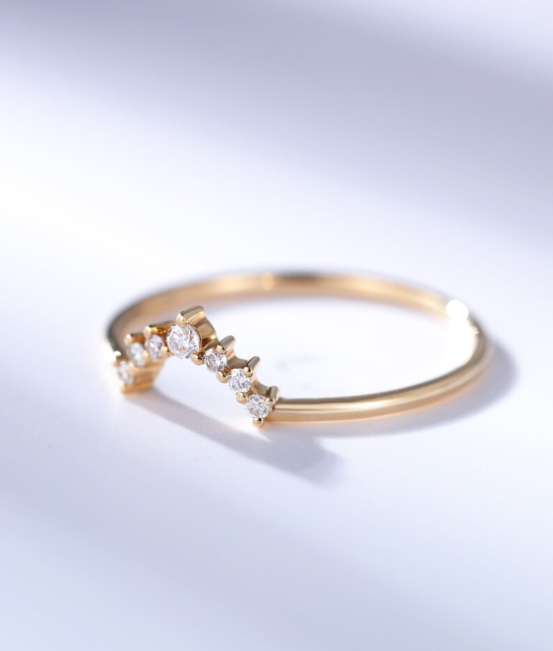 Diamond curved wedding band for women dainty crown solid