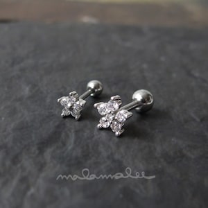 Tiny CZ Flower Piercing, Flower Stud CZ earrings, 20G, 16G Cartilage earrings, Minimalist earrings, Tiny Flower stud, Surgical Steel stud