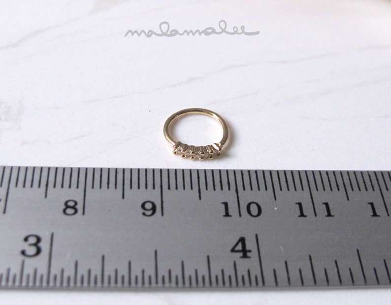 AAA Cubic Zirconia Gold Rose Gold Platinum Nose Ring Hoop 20G 5 Stone Nose Ring Hoop CZ Flower Daith Helix Ear Cartilage Hoop