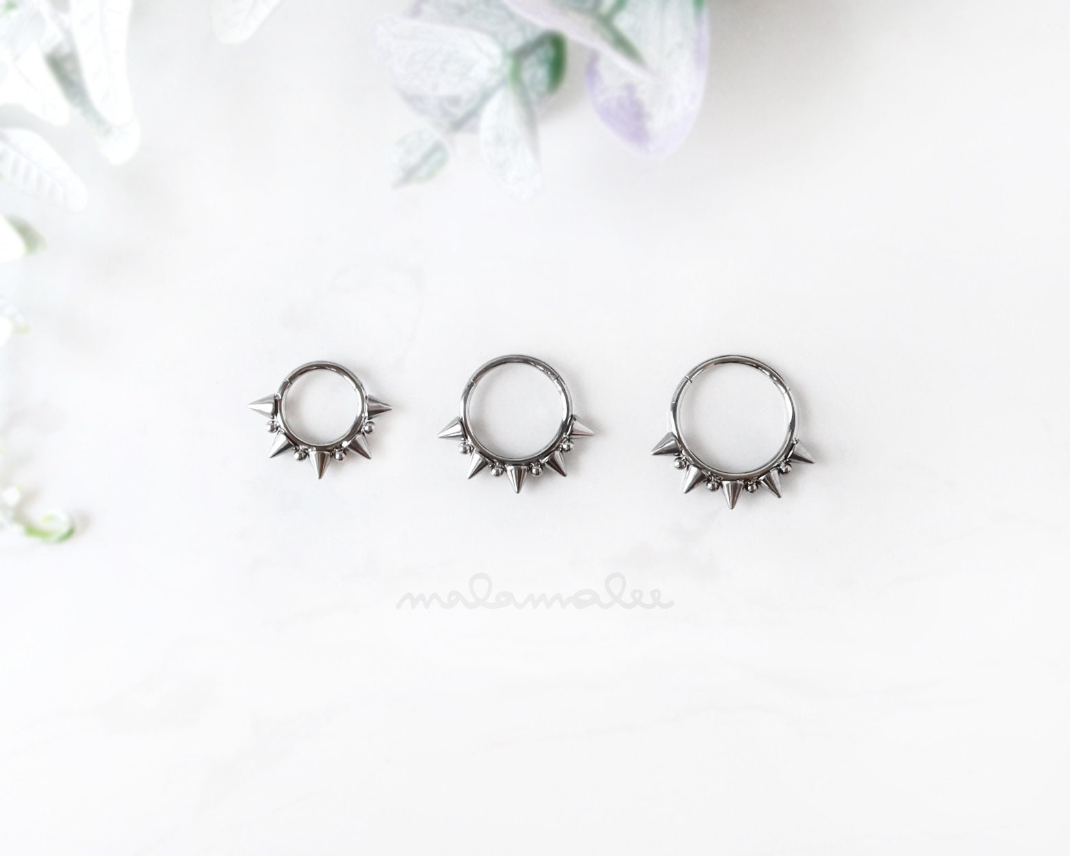 イヤリング TATIANA Screw Hoop Earrings EC3118 Tatiana Hoop – Nani Axcesory