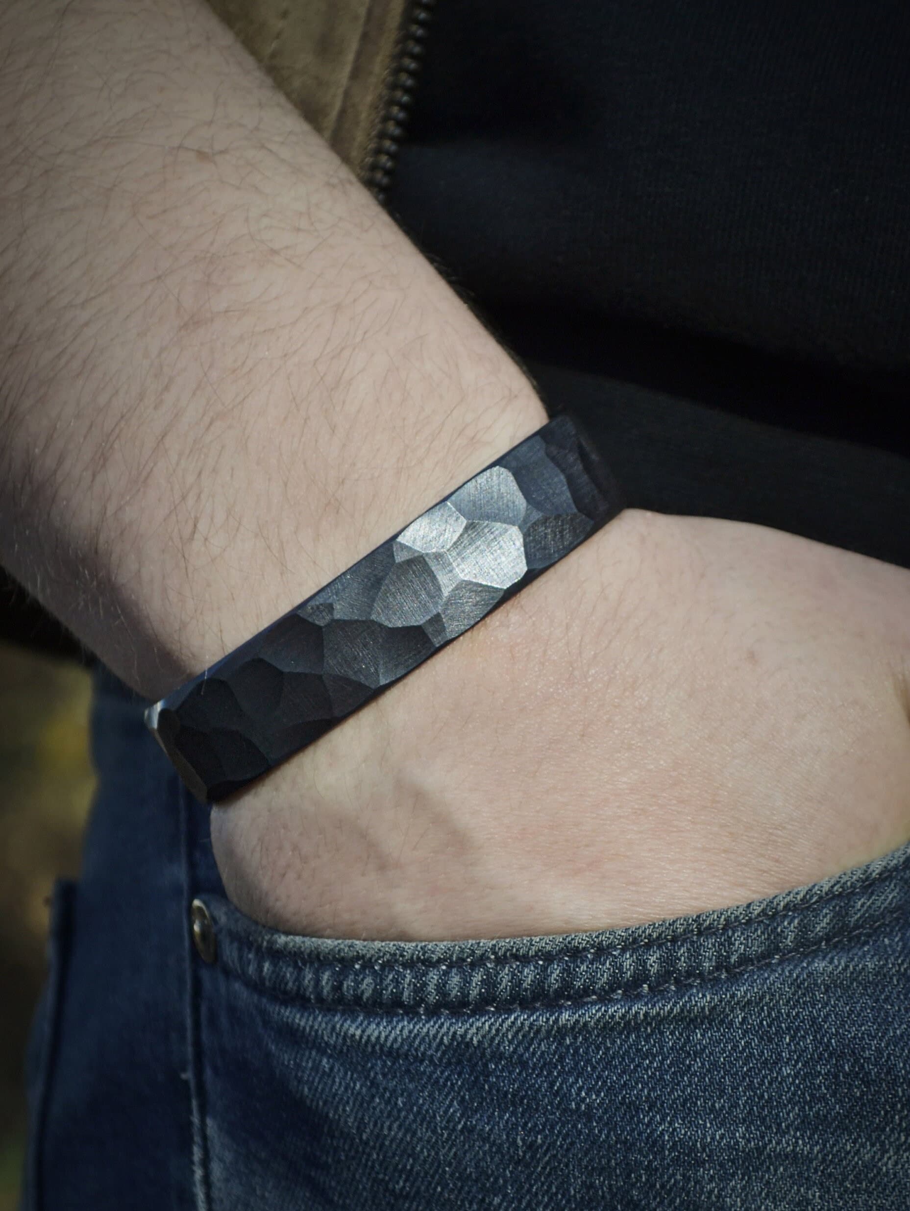Iron man bracelet - Etsy 日本