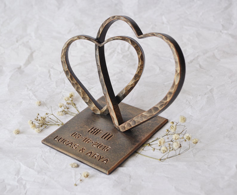 Corazón de bronce para el 8.º aniversario, regalo de aniversario de boda, regalo personalizado del 8.º aniversario, dos corazones de acero, regalo del 8.º aniversario para la esposa imagen 3