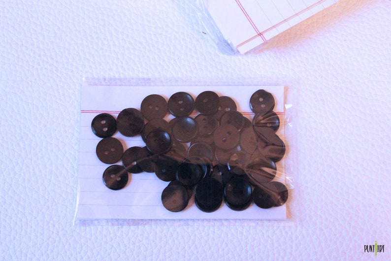 14mm 50 black buttons Offer
