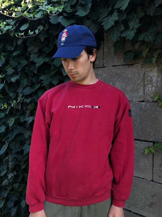 Rare Vintage 2000s Red Nike Embroidered 