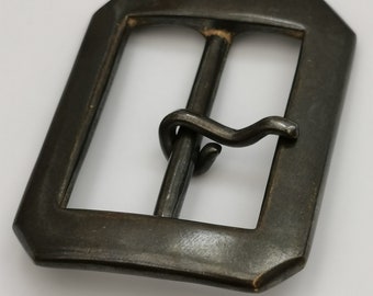 Japanese Buckle - Aged Brass Single Prong (40mm)