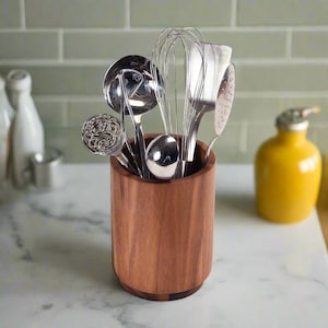 Rotating Lazy Susan Utensil Holder - Medium
