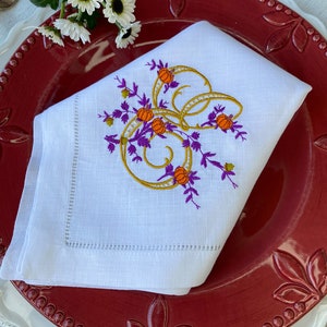Herbst | Erntedank | Herbst-Monogramm bestickte Servietten, Thanksgiving-Leinenservietten, Herbstservietten, reine Leinenservietten mit Hohlsaum
