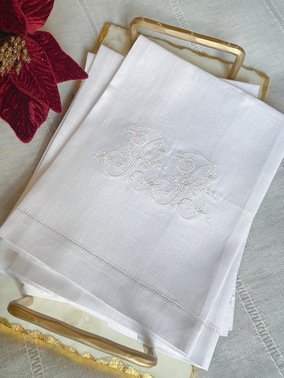 White on white Embroidered Linen Guest Towels Vintage French style Monogrammed Guest Towel Hostess Gifts Warm House Gifts Bathroom Decor Etsy UK