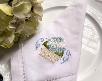 Hydrangeas Linen Napkins, Embroidered Hydrangeas, Wedding Embroidered Napkins, Hostess gifts, warm house gifts, Dinner Napkins