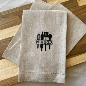 Embroidered Kitchen Linen Guest Towels, Monogrammed Guest Towel, Hostess gifts, warm house gifts, Kitchen Decor