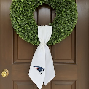 New England Patriots Embroidered Wreath Sash – NFL Team Spirit Door Décor – Custom Game Day Wreath Sash