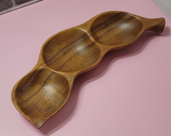 VTG - Monkeypod Wood - Acacia - Pea Pod Divided Tray - Handcarved Wood Tray - 1970s