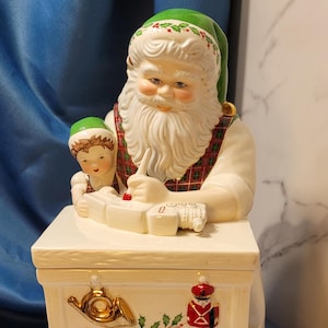 VTG - Lenox Christmas - Sklep z zabawkami świątecznymi Świętego Mikołaja - Słoik na ciasteczka - Ceramika - Świąteczny ostrokrzew - Złoty akcent