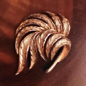 Monet Brooch - Etsy