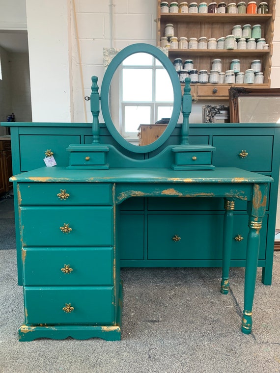Moroccan on sale dressing table