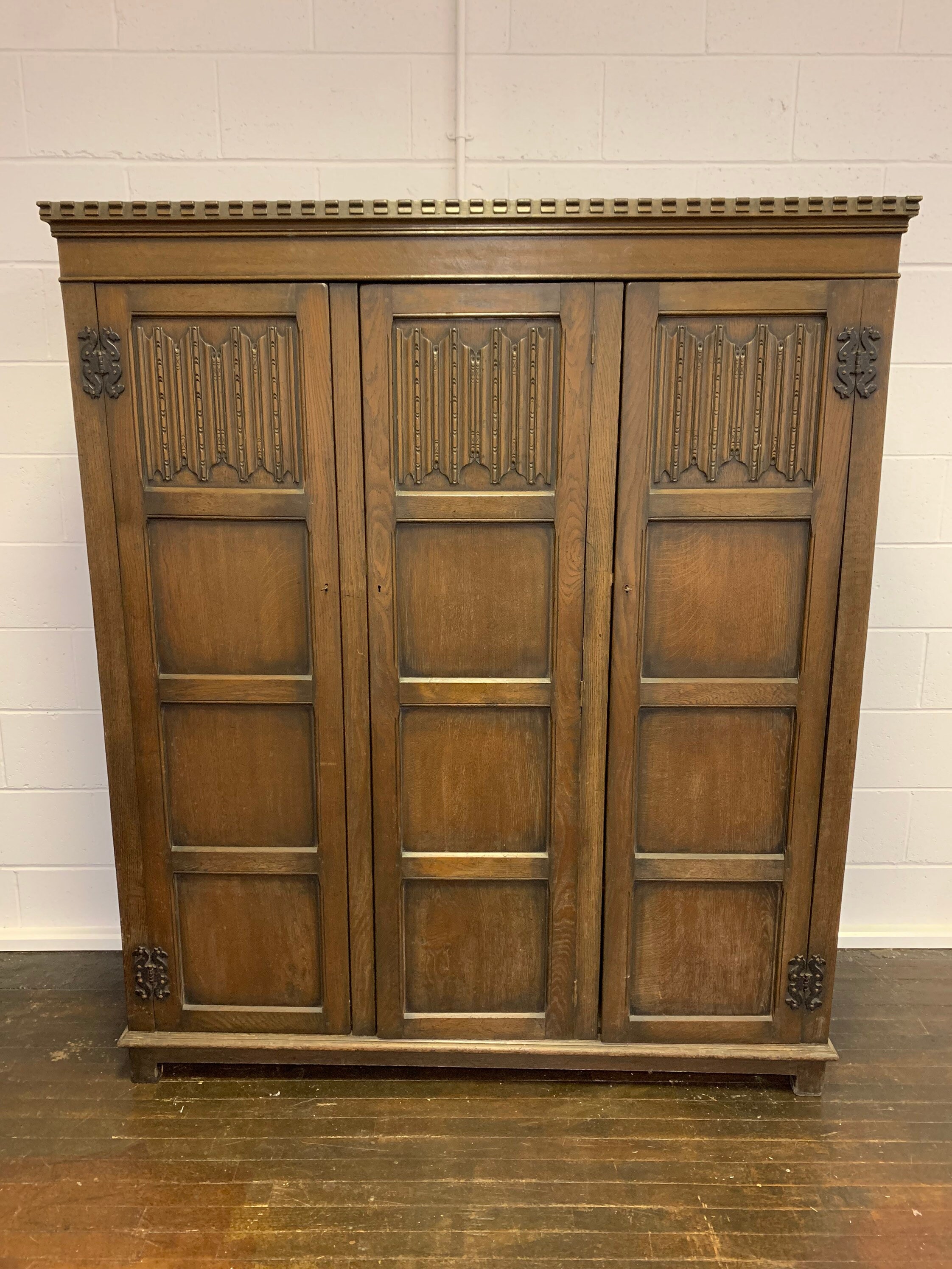 Elige tu color de pintura. Armario de lino vintage vintage | Etsy