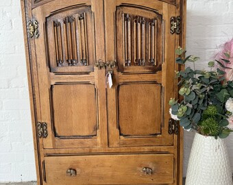 Beautiful Vintage Oak Linenfold Carved Old Charm Chest of Drawers Raw wood finish